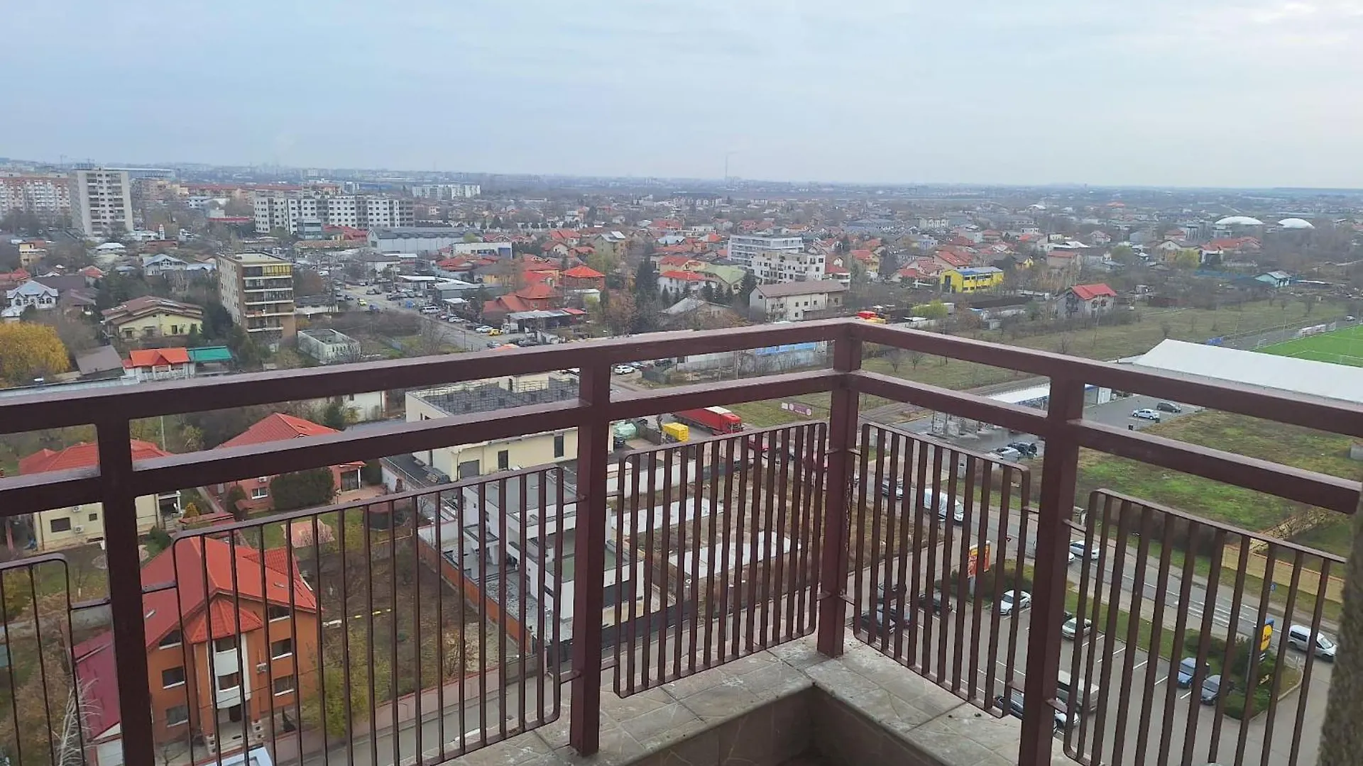 High-End Apartment With Panoramic View, Parking & Pool Bucharest
