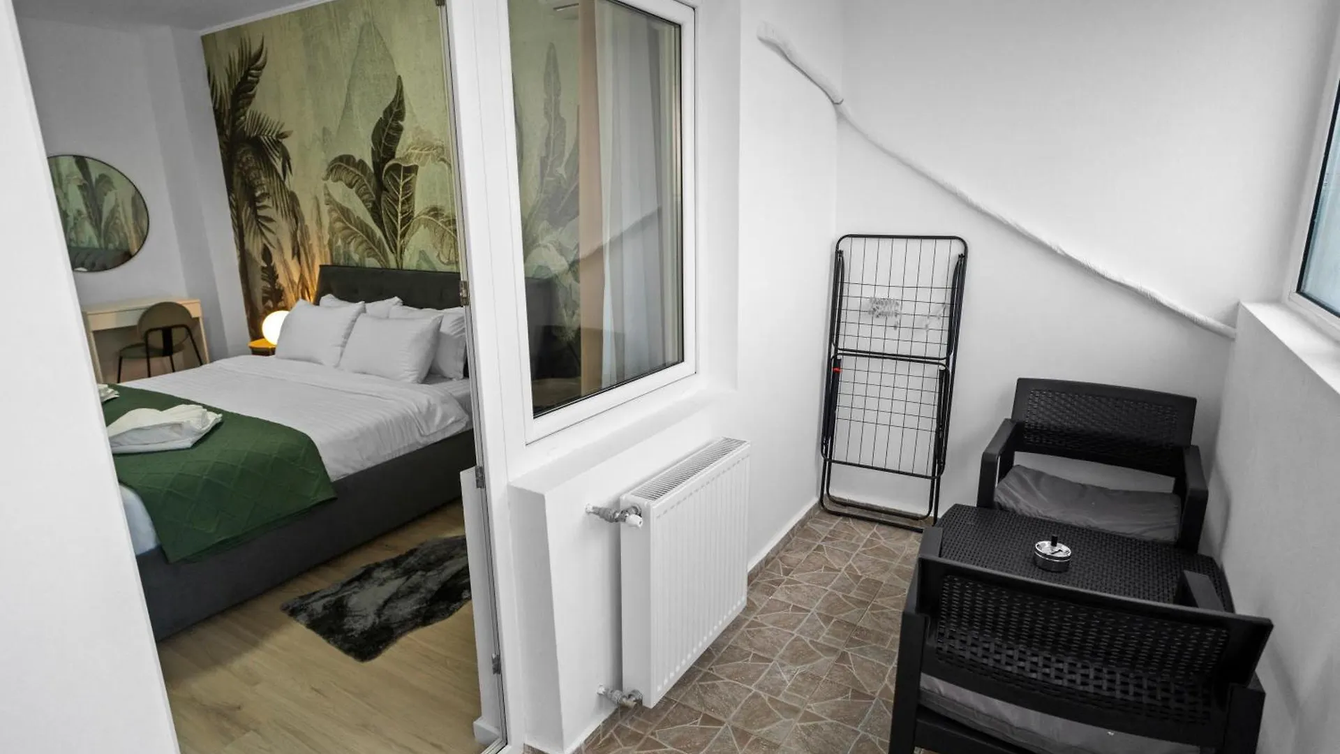 High-End Apartment With Panoramic View, Parking & Pool Bucharest